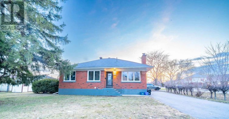 B-610 Alesther Street, Ottawa, ON, K1K 1J2