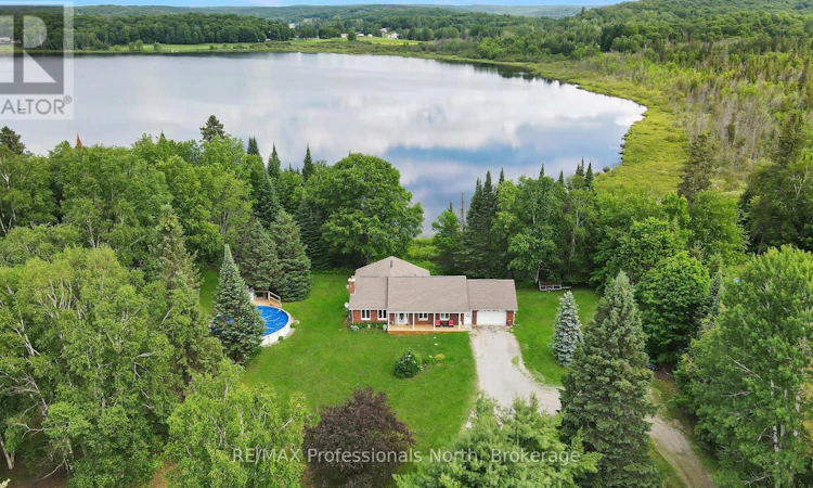 1187 Woods Road