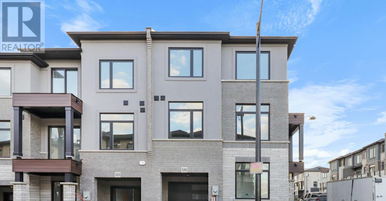 126-155 Equestrian Way W, Cambridge, ON, N3E 0E8 - 3