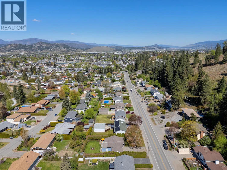 1650 S Hollywood Road, Kelowna, BC, V1X 4P3 - 48