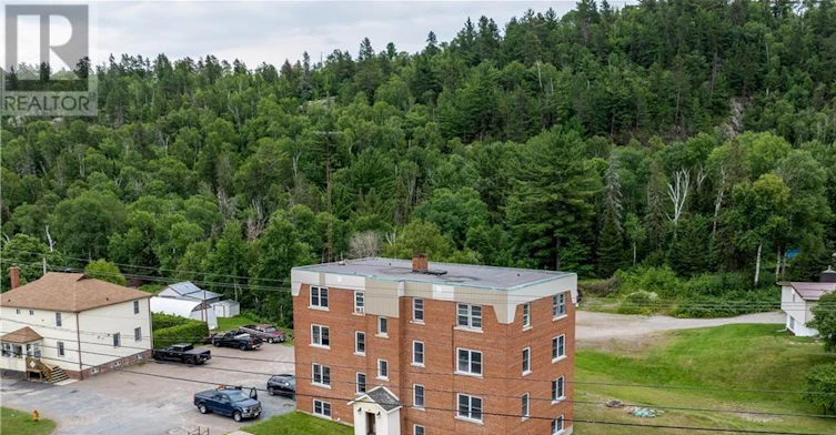 7-101 Service Road, Greater Sudbury, ON, P0M 2R0