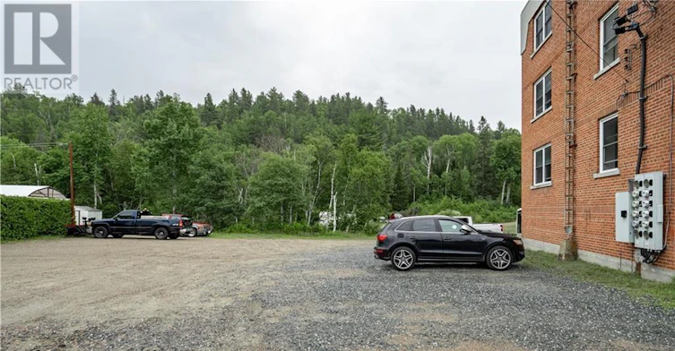 7-101 Service Road, Greater Sudbury, ON, P0M 2R0 - 8