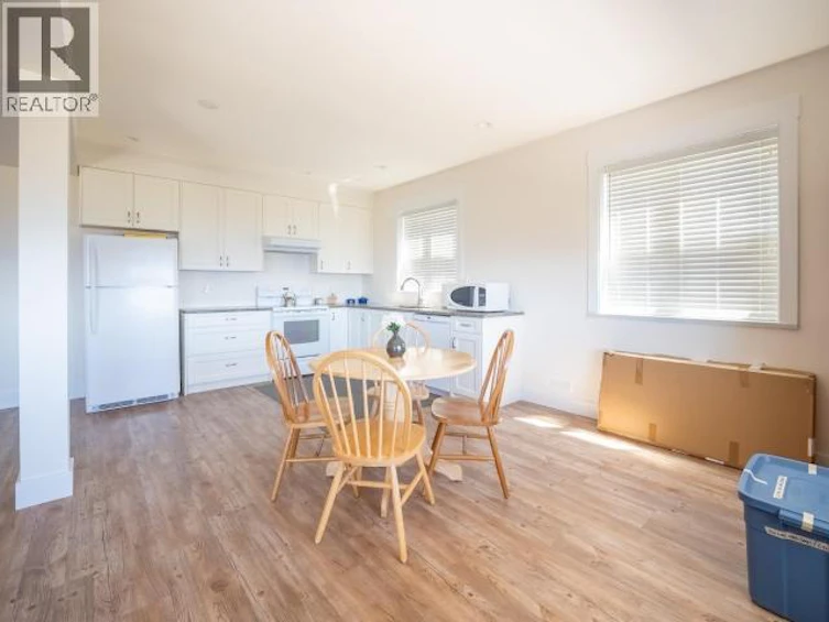 5423 Hemlock Street, Powell River, BC, V8A 0T7 - 22