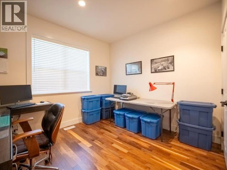 5423 Hemlock Street, Powell River, BC, V8A 0T7 - 20
