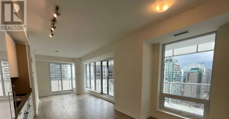 2702-28 Freeland Street, Toronto, ON, M5E 0E3 - 3