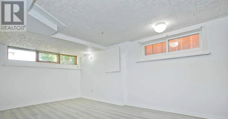 247 Parkview Avenue, Toronto, ON, M2N 3Z2 - 28