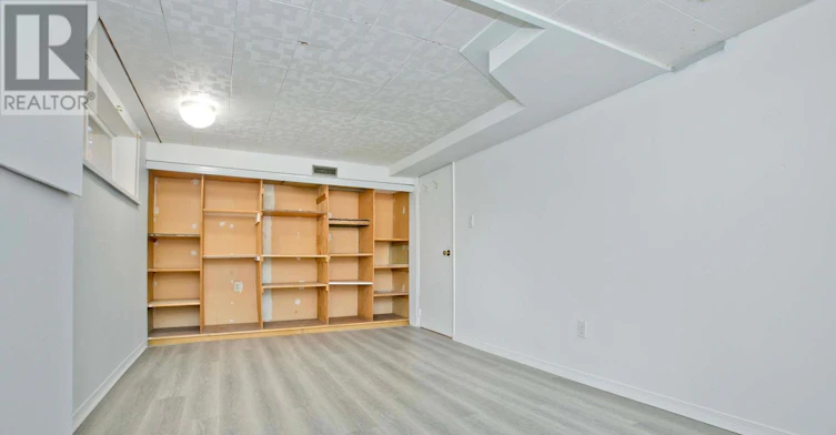 247 Parkview Avenue, Toronto, ON, M2N 3Z2 - 29