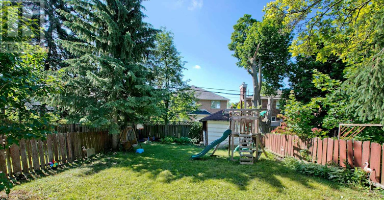 247 Parkview Avenue, Toronto, ON, M2N 3Z2 - 33