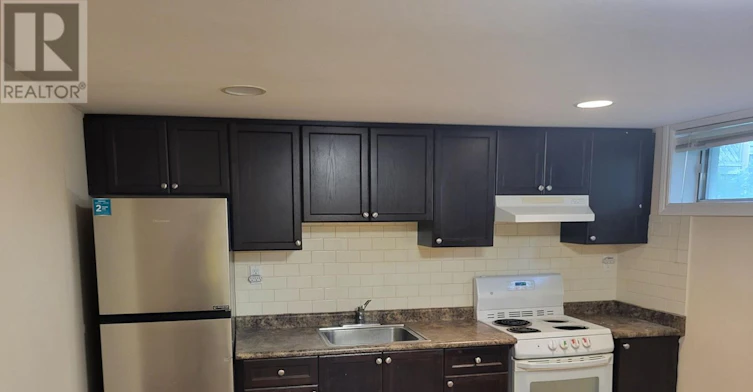 B-46 Transwell Avenue, Toronto, ON, M2R 2J8 - 3