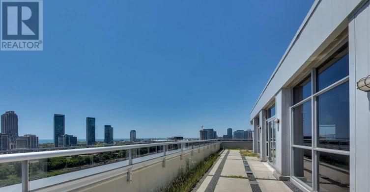 1002-60 Bathurst Street, Toronto, ON, M5V 2P4 - 25