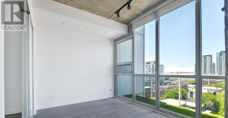 1002-60 Bathurst Street, Toronto, ON, M5V 2P4 - 12