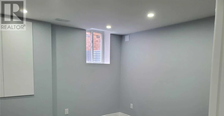 BSMT-89 Woodcock Avenue, Ajax, ON, L1T 4L7 - 10