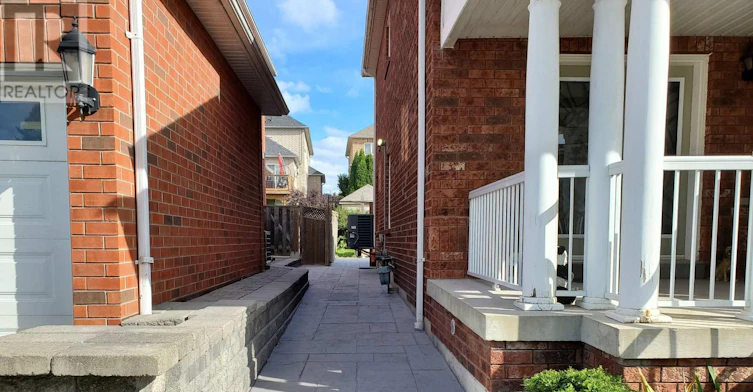 BSMT-89 Woodcock Avenue, Ajax, ON, L1T 4L7 - 16