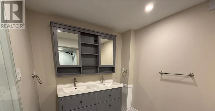 7 Redmond Drive, Ajax, ON, L1S 5R7 - 6