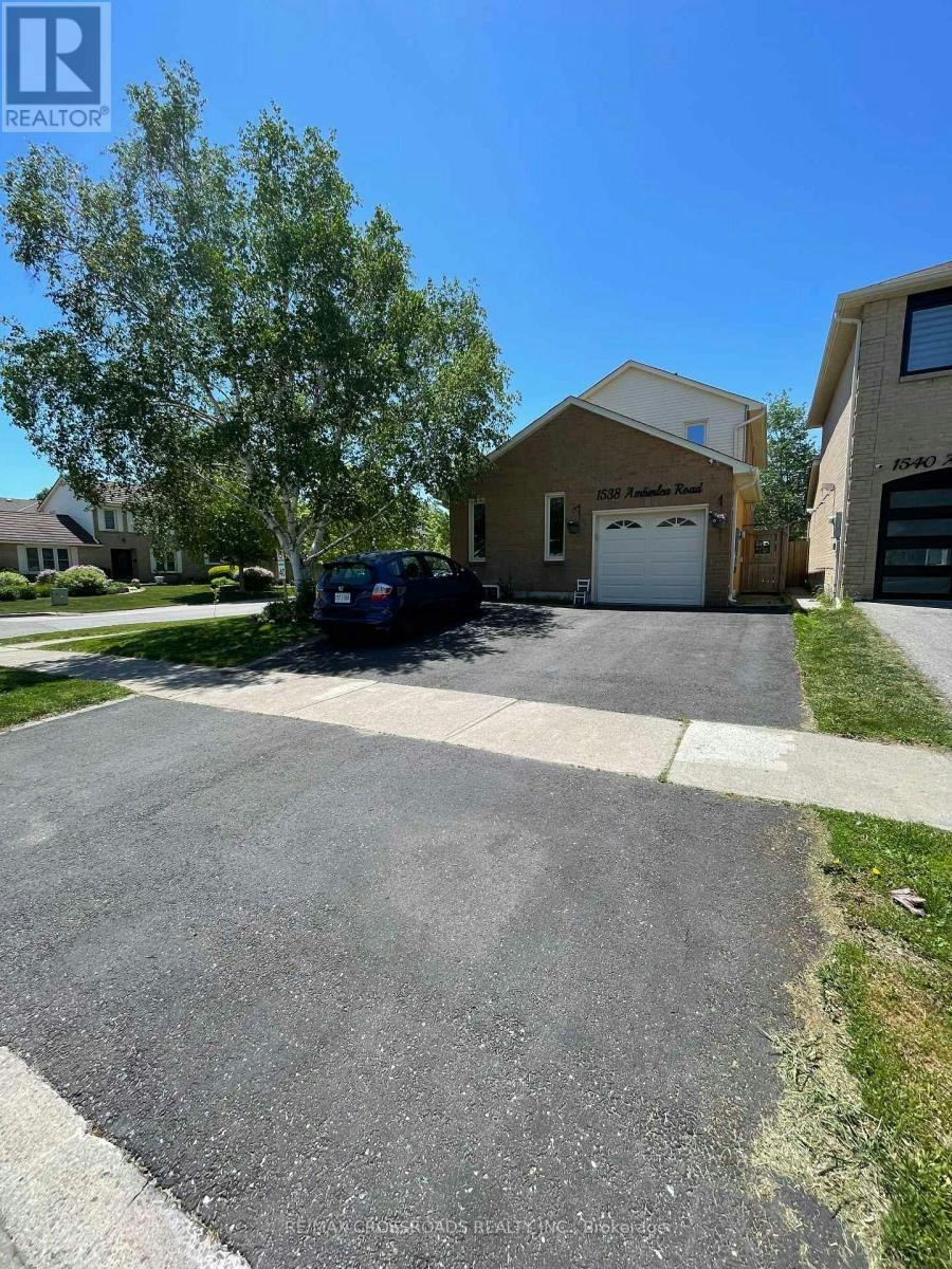 1538 Amberlea Road, Pickering, ON, L1V 4V4