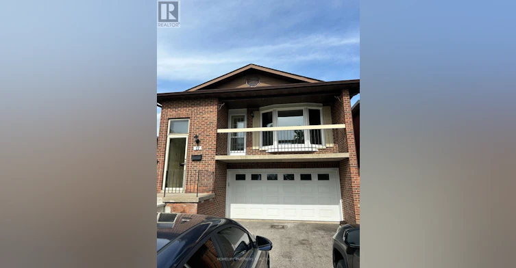 UPPER-17 Ashburn Crescent, Vaughan, ON, L4L 1G8