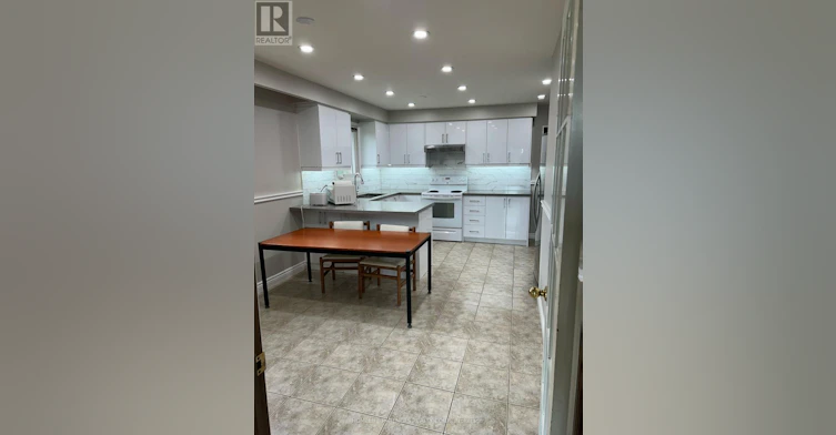 UPPER-17 Ashburn Crescent, Vaughan, ON, L4L 1G8 - 3