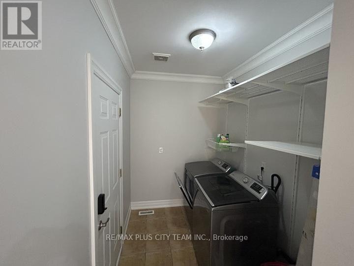 59 Trish Drive, Richmond Hill, ON, L4E 5C4 - 26