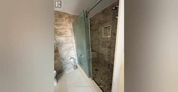 59 Trish Drive, Richmond Hill, ON, L4E 5C4 - 12