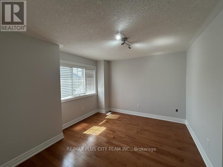 59 Trish Drive, Richmond Hill, ON, L4E 5C4 - 23