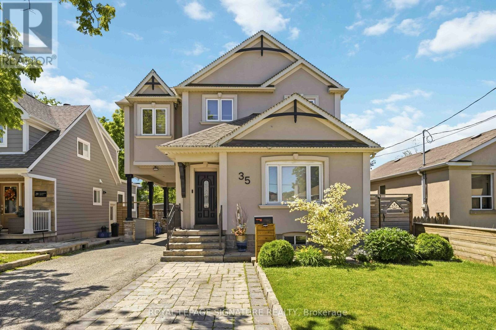 35 Rainbow Drive, Vaughan, ON, L4L 2K3