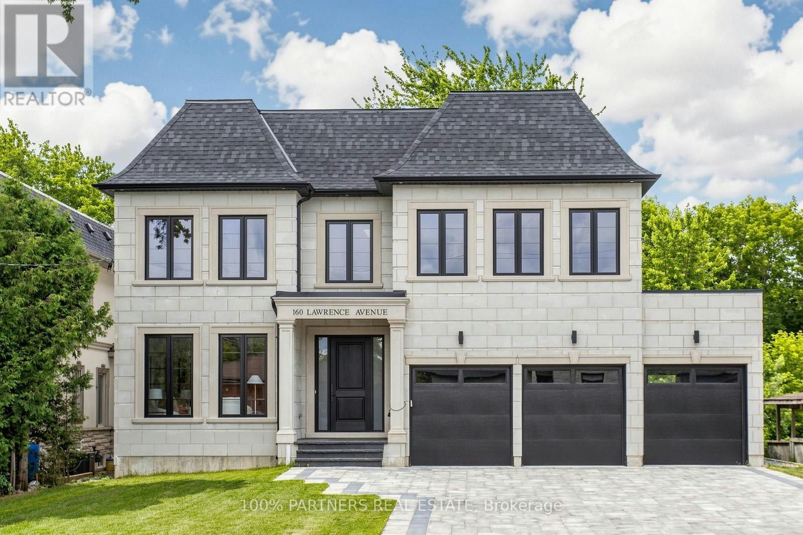 160 Lawrence Avenue, Richmond Hill, ON, L4C 1Z5