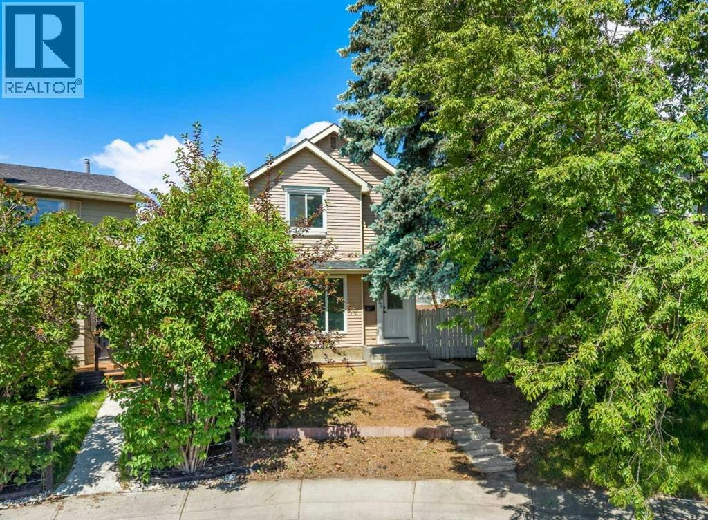 134 Erin Ridge Road SE, Calgary, AB, T2B 2W9