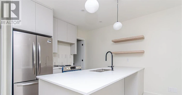 2-13B Fifth Avenue, Ottawa, ON, K1S 2M2 - 5
