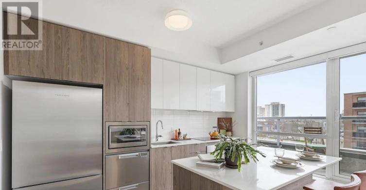 207-8 Ann Street, Mississauga, ON, L5G 0C1 - 4