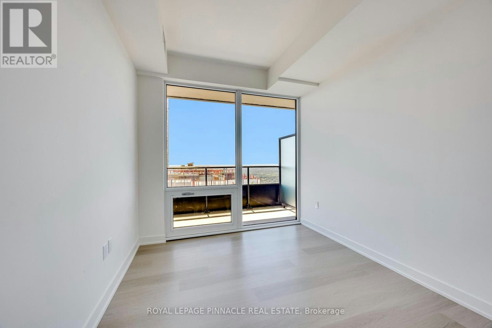 4511-448 Burnhamthorpe Road, Mississauga, ON, L5B 0R4 - 30