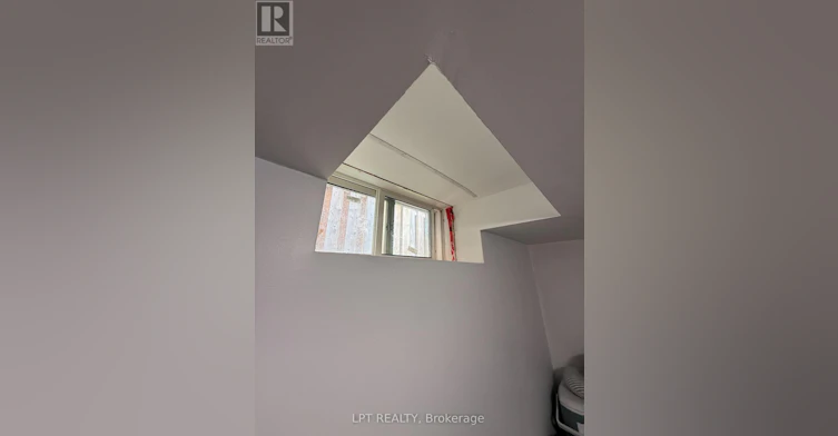 BASEMENT-3304 Sunlight Street, Mississauga, ON, L5M 0G8 - 10