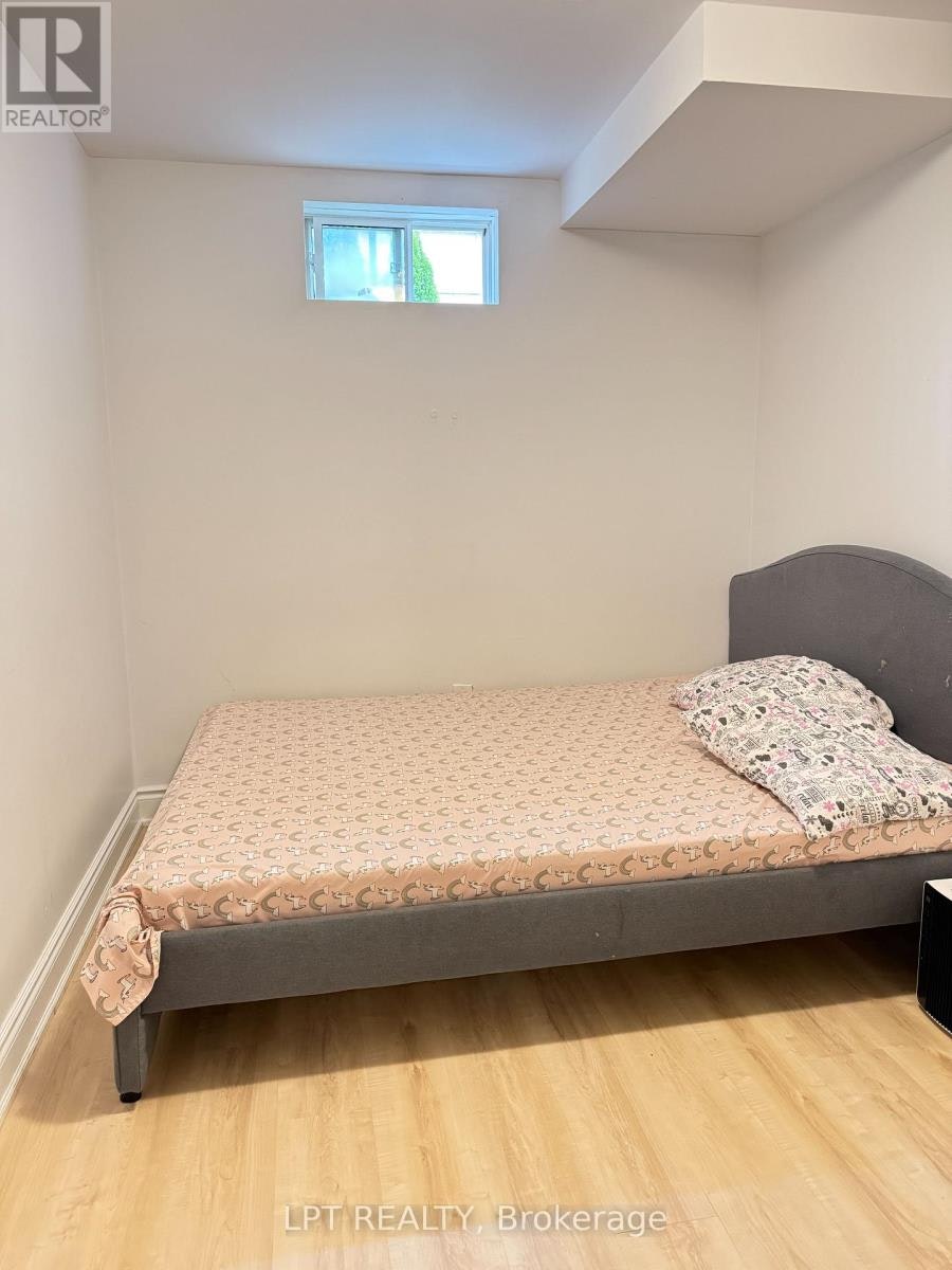 BASEMENT-3304 Sunlight Street, Mississauga, ON, L5M 0G8 - 21