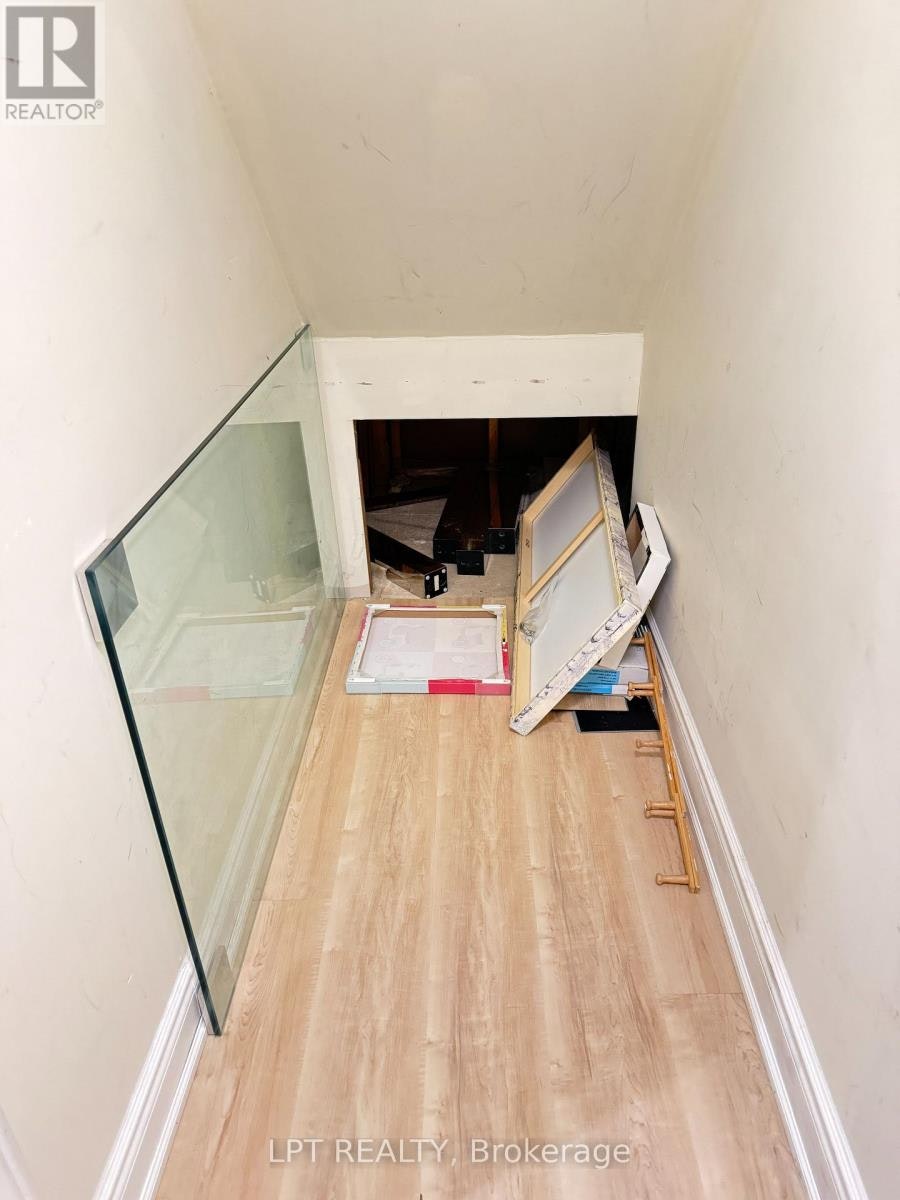 BASEMENT-3304 Sunlight Street, Mississauga, ON, L5M 0G8 - 17