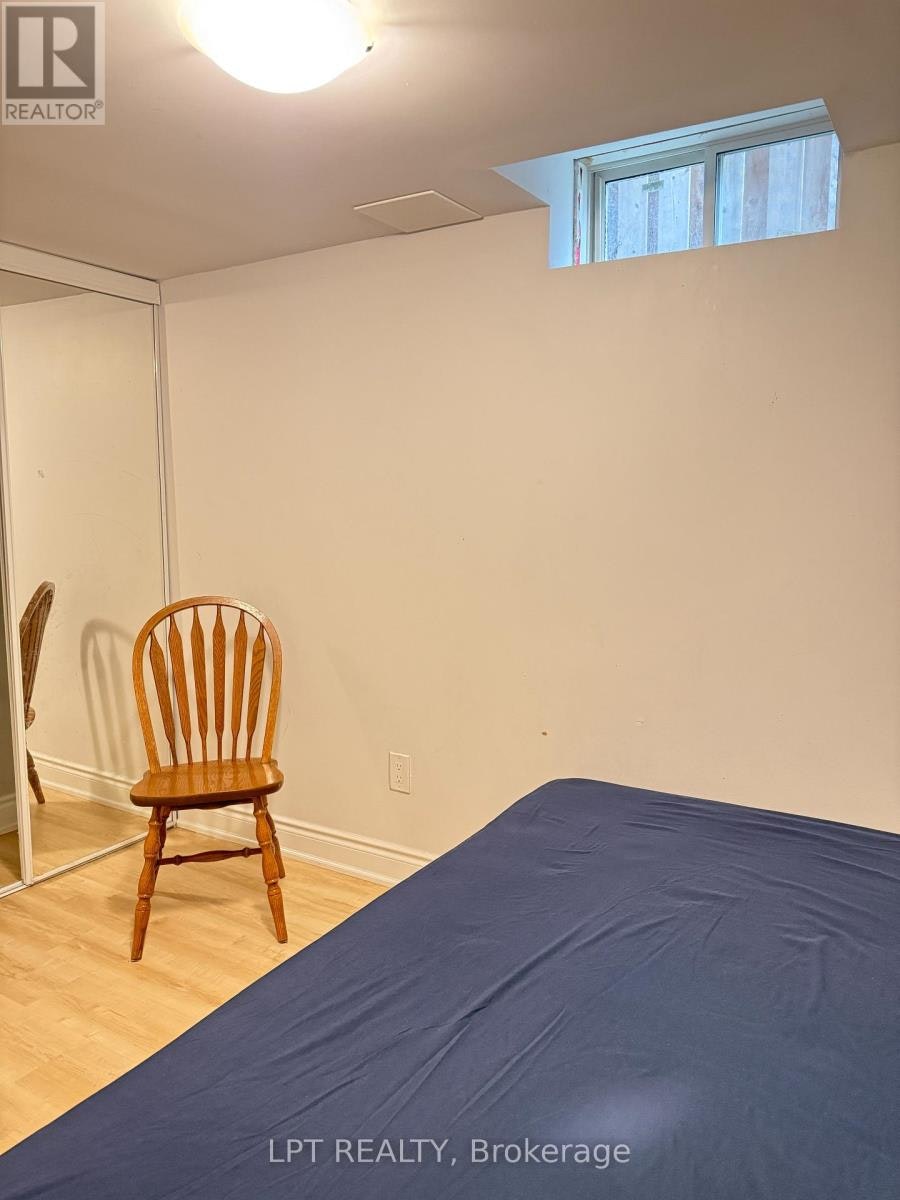 BASEMENT-3304 Sunlight Street, Mississauga, ON, L5M 0G8 - 26