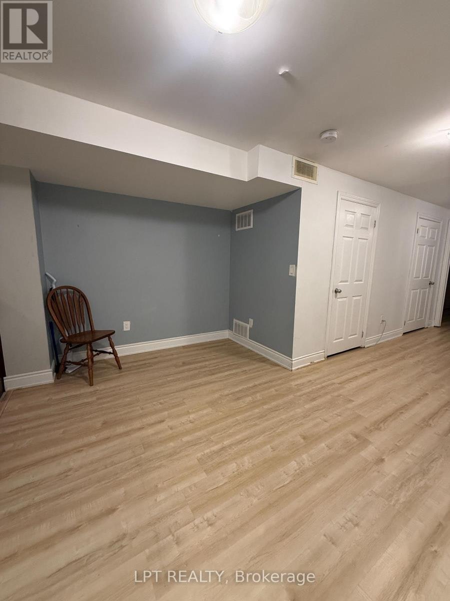 BASEMENT-3304 Sunlight Street, Mississauga, ON, L5M 0G8 - 28