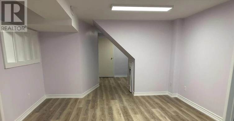 LWR LVL-1301 Holton Heights Drive, Oakville, ON, L6H 2G1 - 5