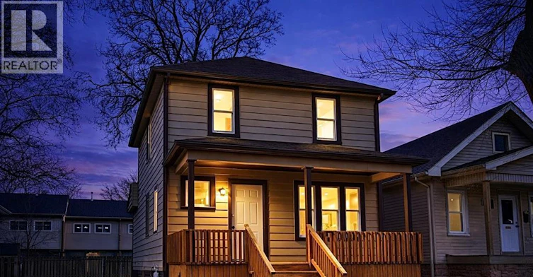 3463 Harris Street, Windsor, ON, N9C 1N6