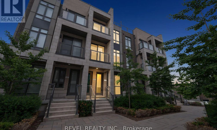 45-717 Lawrence Avenue W