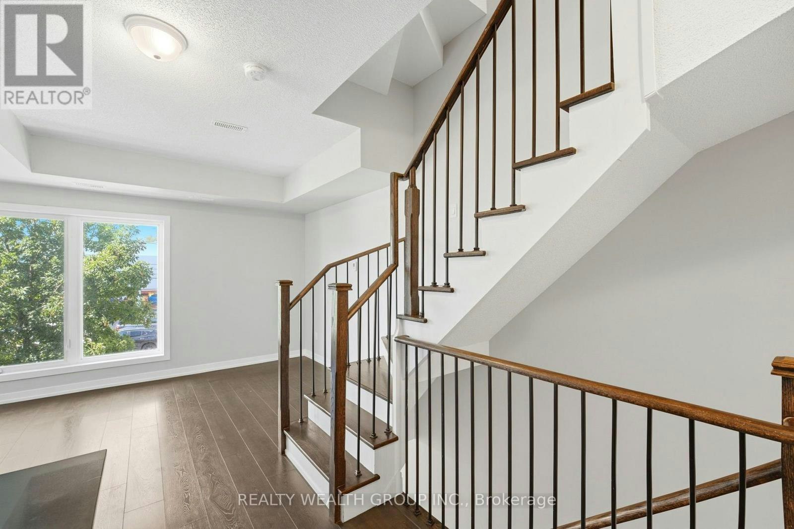 44-2059 Weston Road, Toronto, ON, M9N 1X7 - 8