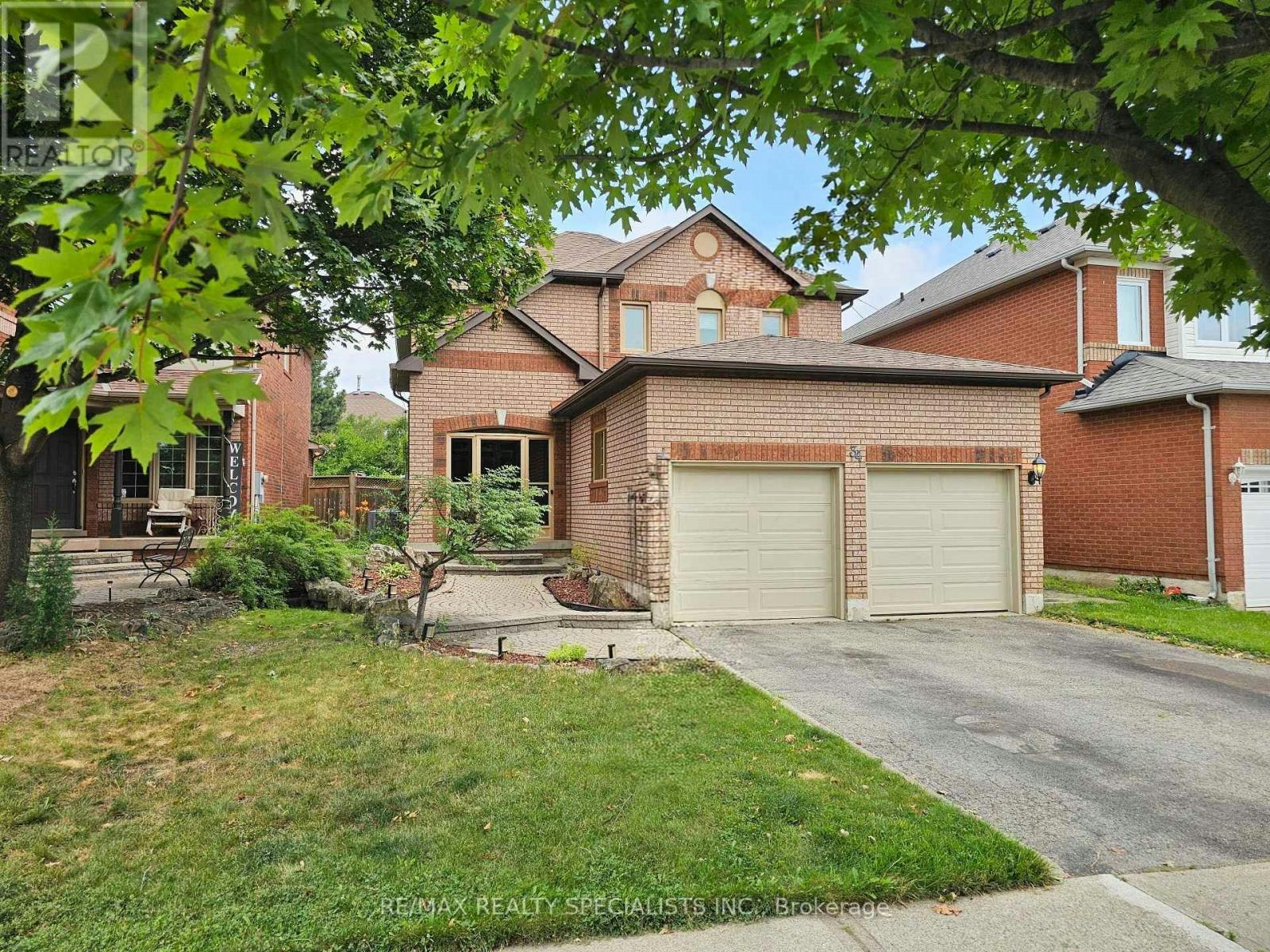 34 Killaloe Crescent, Halton Hills, ON, L7G 5N2