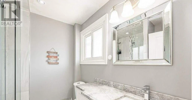 UPPER-11 Aterno Drive, Hamilton, ON, L9C 5S4 - 12