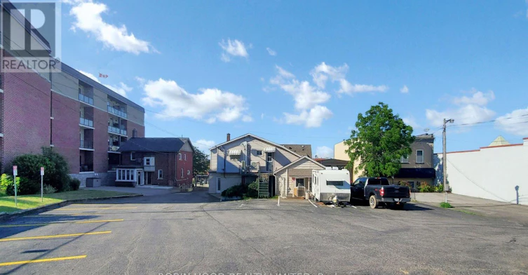 14-4998 King Street, Lincoln, ON, L0R 1B0 - 8