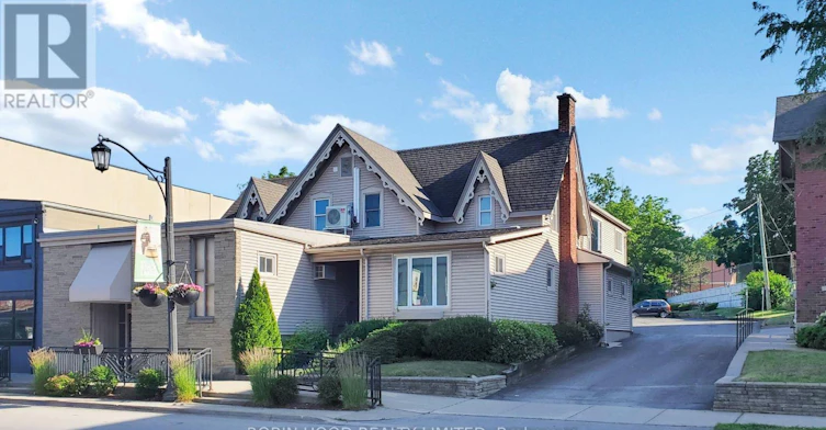 14-4998 King Street, Lincoln, ON, L0R 1B0