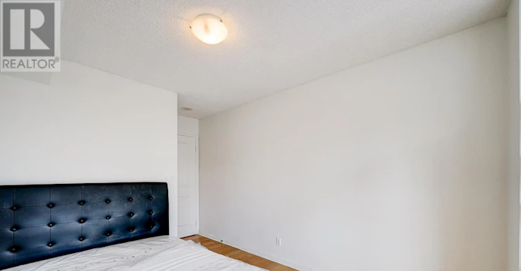 810-11 St Joseph Street, Toronto, ON, M4Y 3G4 - 23