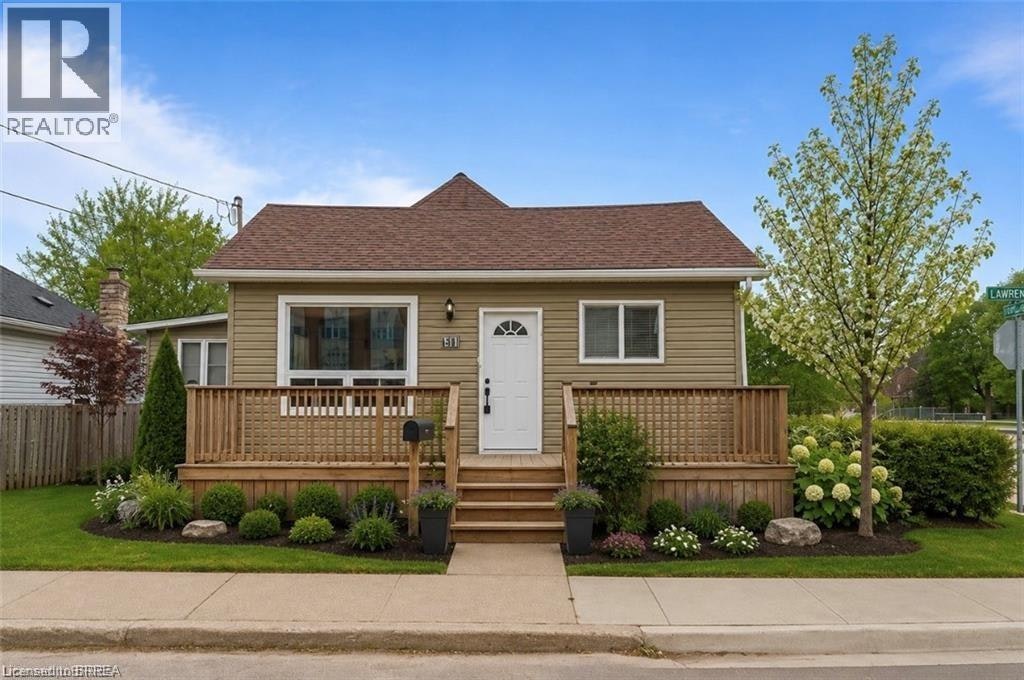 44 Lawrence Street, Brantford, ON, N3R 1A7