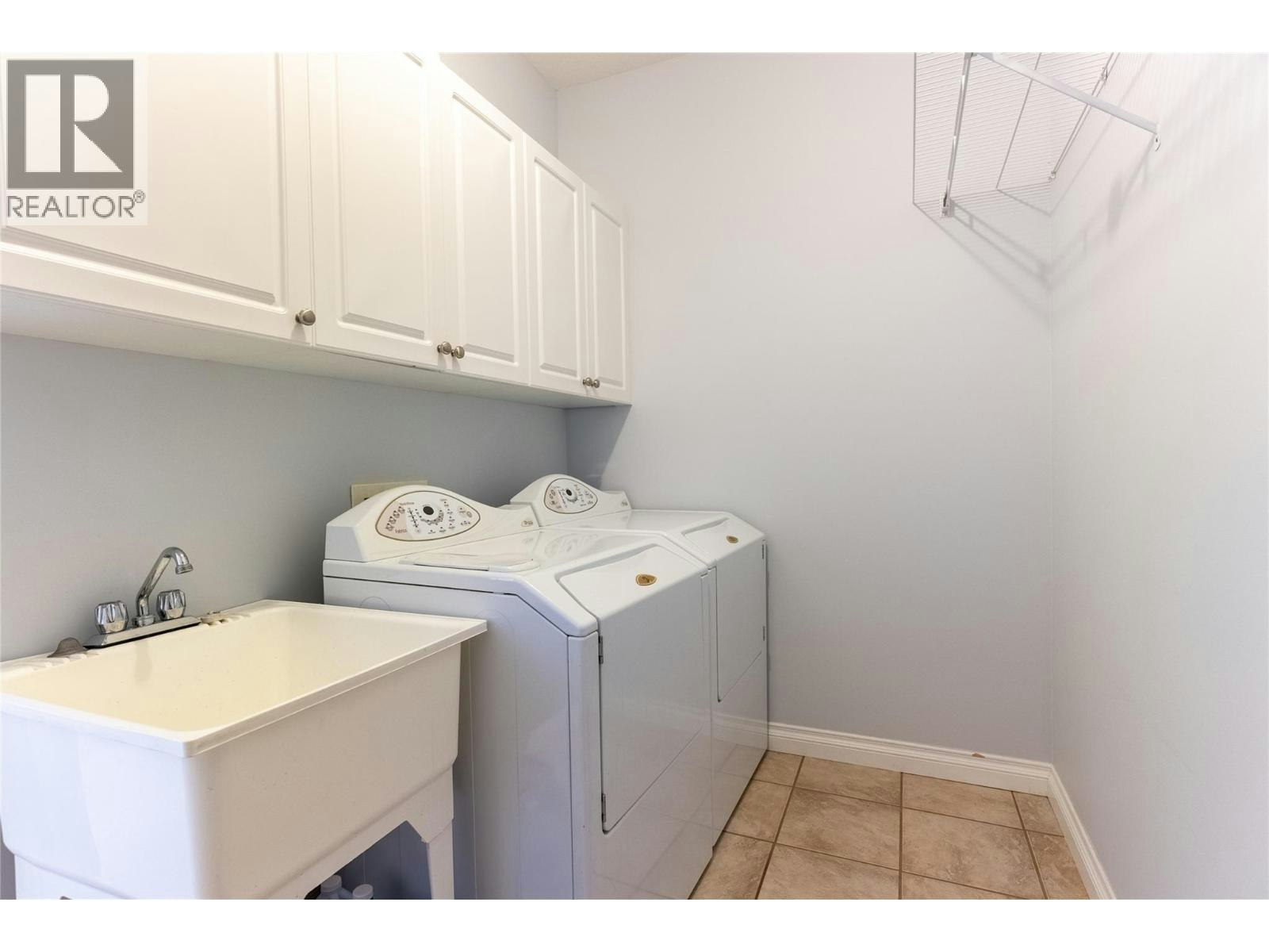 3727 Overlander Drive, Kamloops, BC, V2B 8M4 - 26