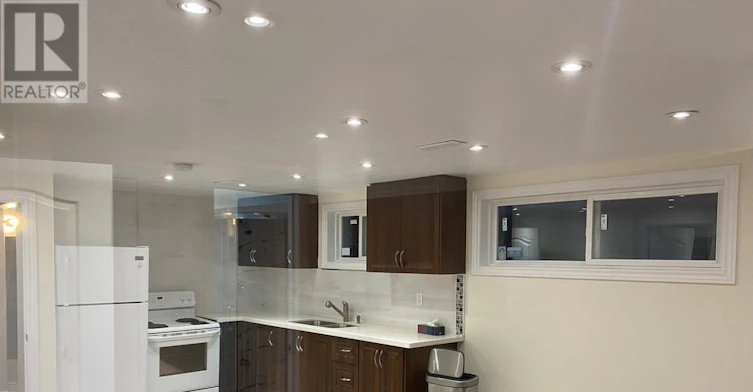 26 Wilmington Avenue, Toronto, ON, M3H 5H9 - 13