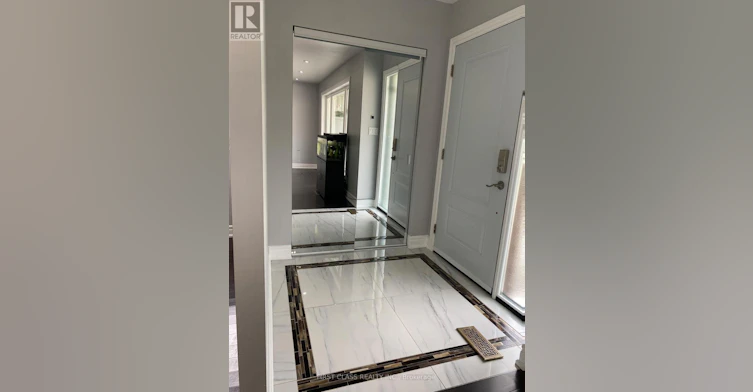 26 Wilmington Avenue, Toronto, ON, M3H 5H9 - 3