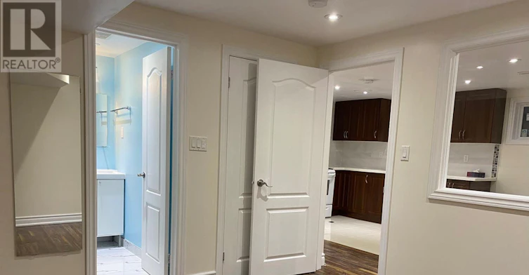 26 Wilmington Avenue, Toronto, ON, M3H 5H9 - 15