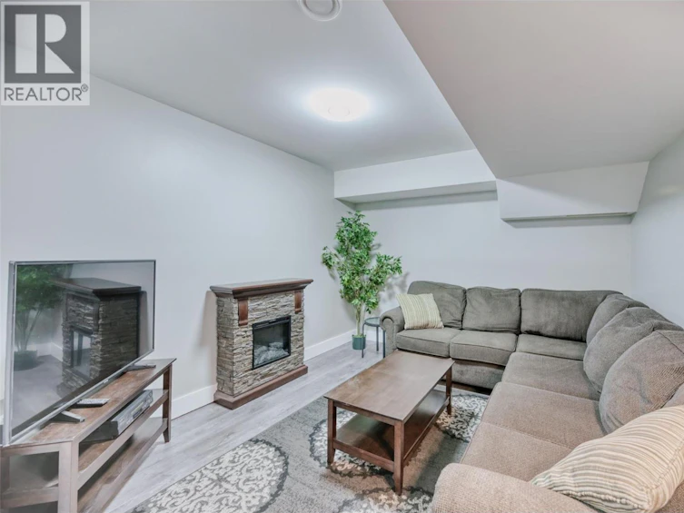 6950 Cabernet Place, Oliver, BC, V0H 1T4 - 25